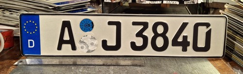 🌎- GERMANY - Recent series passenger license plate - from Augsburg