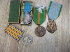 LOT MEDAILLE MILITAIRE OU CIVIL A IDENTIFIER