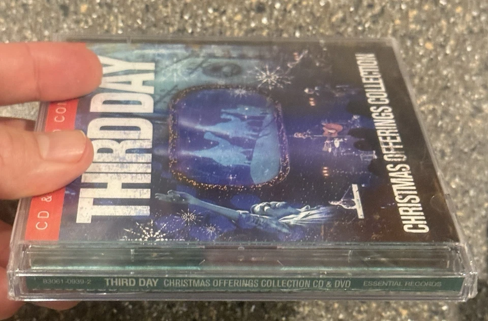 Christmas Offerings Collection (Audio CD & Live DVD Combo Pack) Third Day - Image 3 of 3