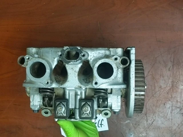 HONDA 1985 GOLDWING 1200 GL1200 CONJUNTO CULATA DERECHA 12200-MG9-010 Foto 3 de 4