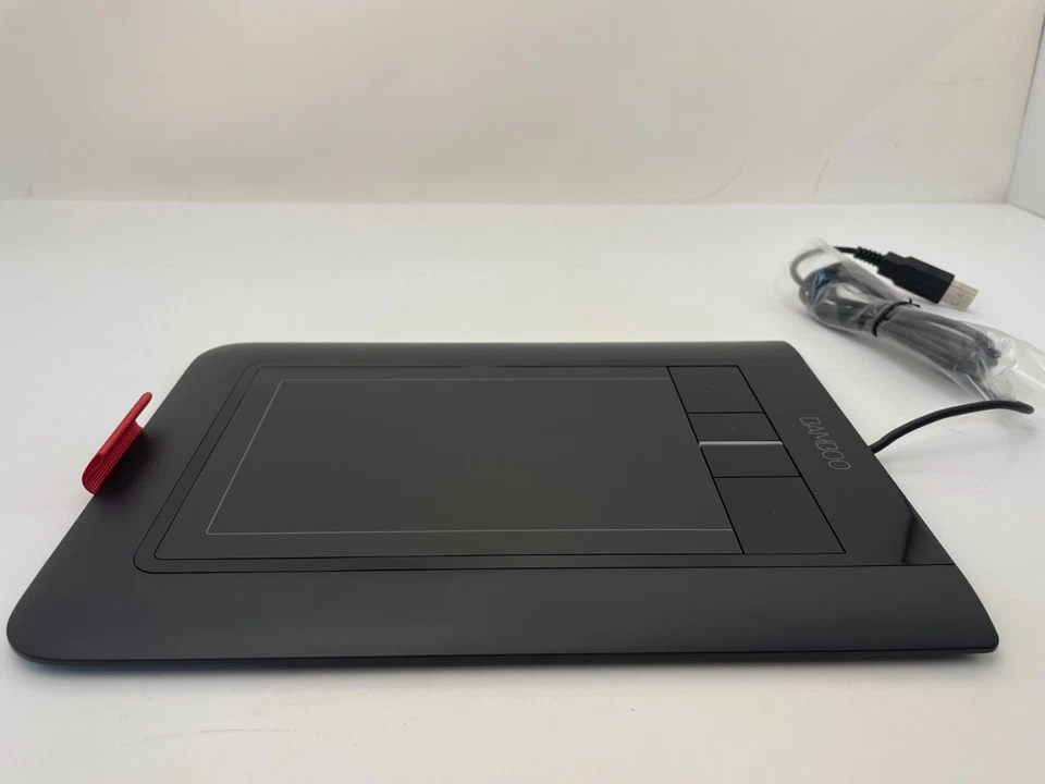 Wacom Bamboo CTH-460 Graphics Drawing Tablet Stylus USB CD EMJTCTH661 Bundle New - Image 3 of 4