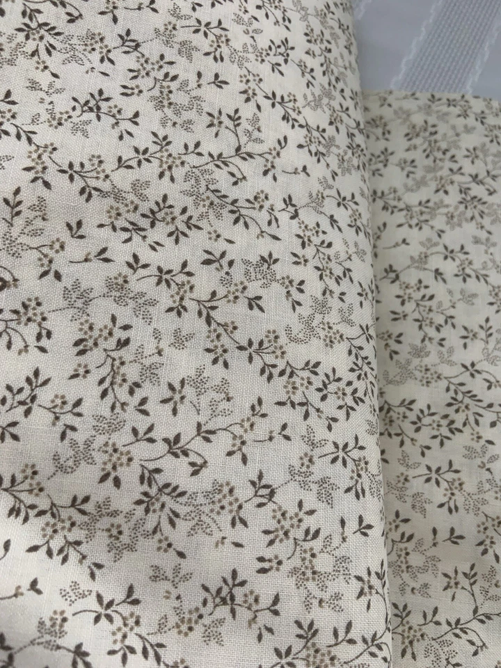 "De colección Ozark Calicos por Fabri-Edredón Tela de Algodón Marrón Hoja Rollo 3 yardas x 45""" Foto 3 de 4