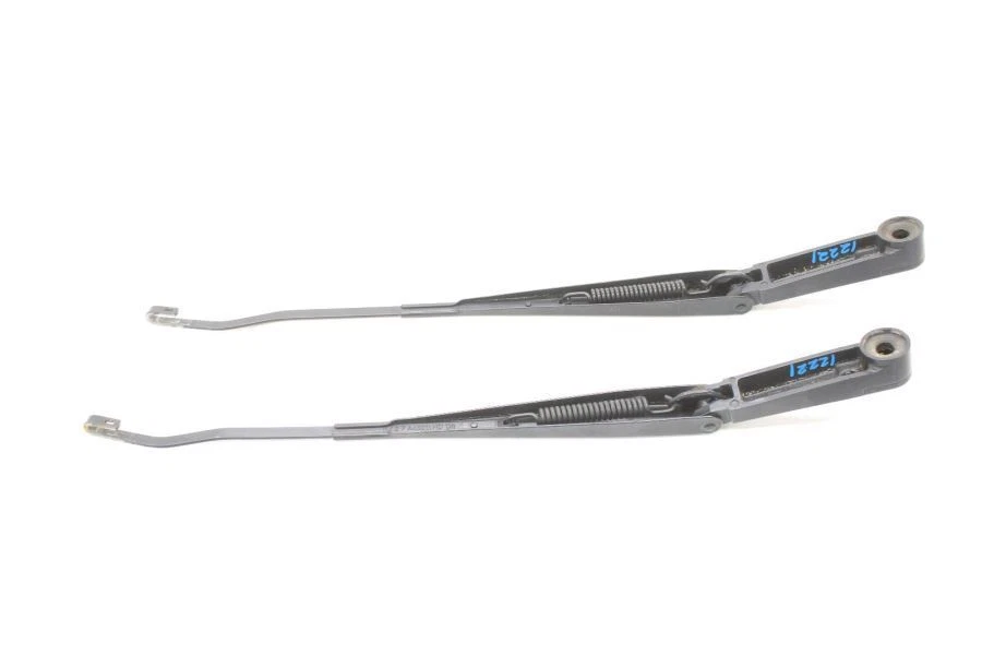 Nissan Frontier 2017-2019 4,0 L par de brazos limpiaparabrisas delanteros Foto 3 de 4