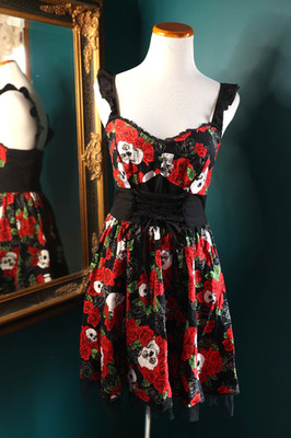 Hot Topic Y2K Skulls & Roses Fit & Flare Dress Corset Tulle Mall Goth Pin-Up Emo