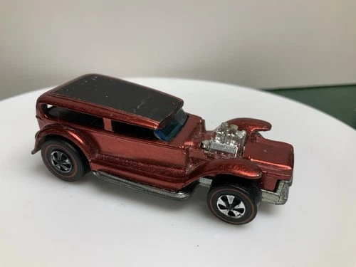 Hot Wheels Redline 1970 The Demon Dark Interior HK Red Original Casting