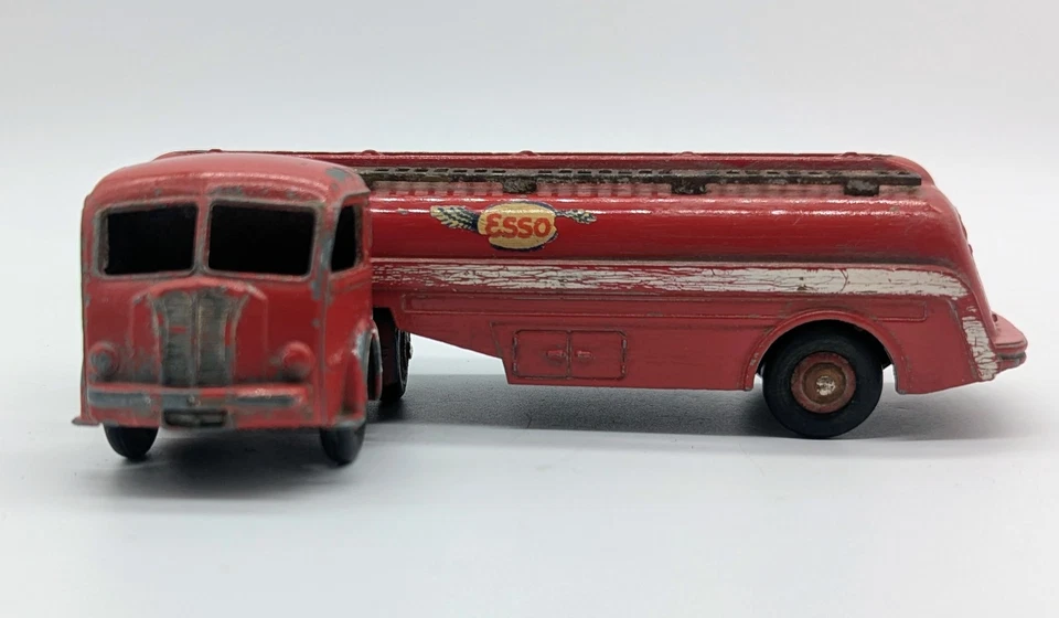 Vintage French Dinky  Panhard Esso Tanker Made In France Meccano  - Изображение 4 из 4
