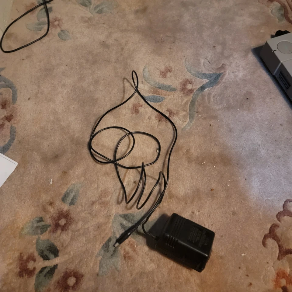 Fuente de alimentación original Sega Genesis adaptador de CA modelo 1602-3 cargador OEM probado Foto 2 de 3