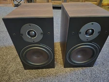 DALI Oberon 3 Bookshelf Speakers (Pair) - Danish Audiophile - Nearly perfect