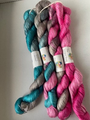 The Unique Sheep Set 100 % Seide zusammen 200 gr. Shoji und Pixie Dust 