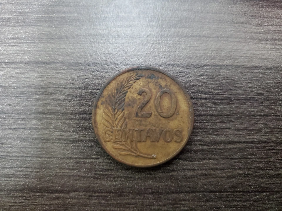 PERU 20 Centavos 'tres' - 1943 Date Spelled - VERY RARE - Free Shipping Foto 3 de 4