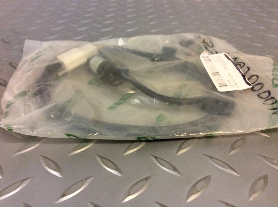 Genuine Scooter Co. Cable velocímetro Blur 220I Rattler 50/100 G-Max M2 220I Foto 3 de 4