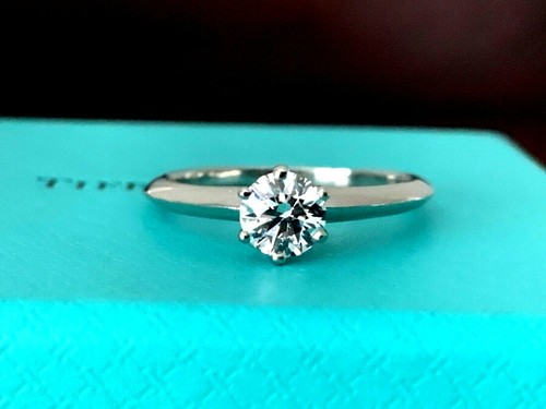 Platinum Round Diamond Engagement Ring 