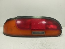 Feu arrière Nissan 100 NX