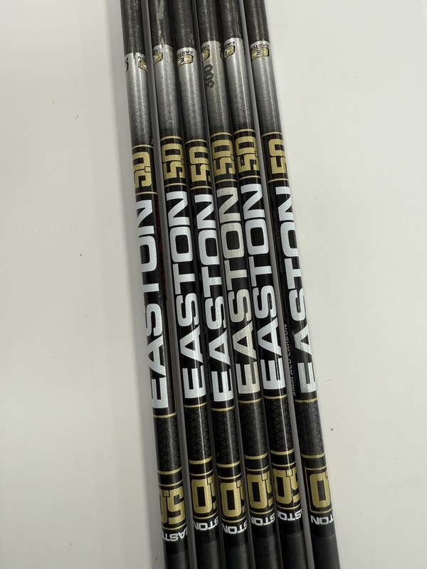 Easton 5.0 300 spine Carbon Arrow Shaft Set w/ 50gr titanium Inserts (6)