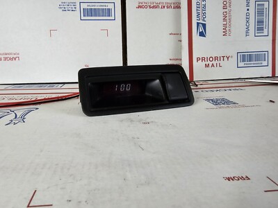 94 - 01 ACURA INTEGRA DASHBOARD DIGITAL DISPLAY CLOCK OEM WITH PIGTAIL INCLUDED