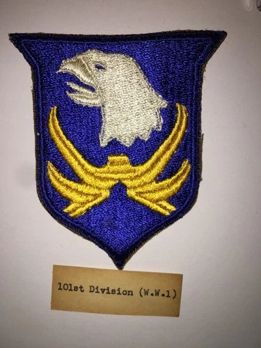 WW1  101st Division   U.S.  Shoulder Patch. Military.
