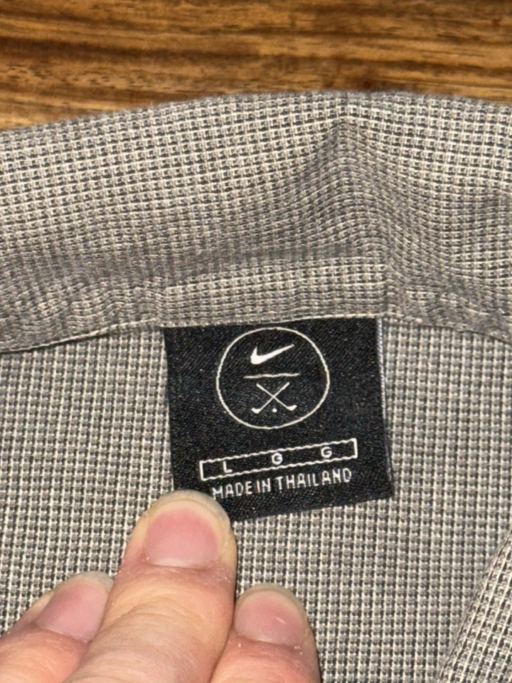 Nike Golf Shirt Size L Grey Short Sleeve Button Up Outdoor Texture Swoosh Skate - Image 4 of 4