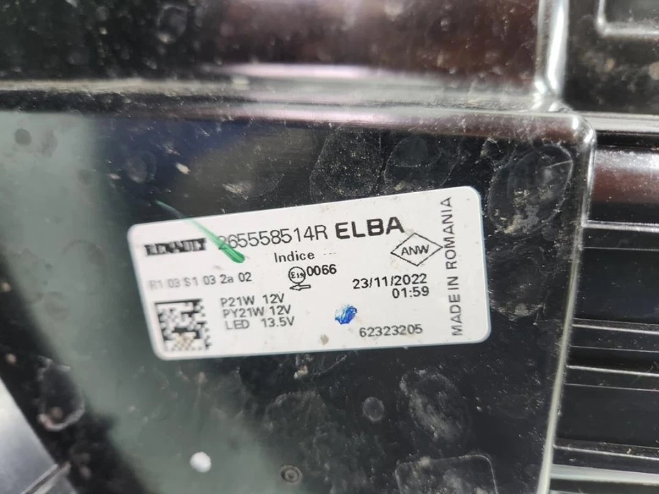 265558514R Piloto Trasero Izquierdo para DACIA  2022 181643 - Imagen 4 de 4