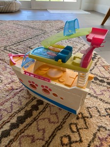 littlest pet shop boat