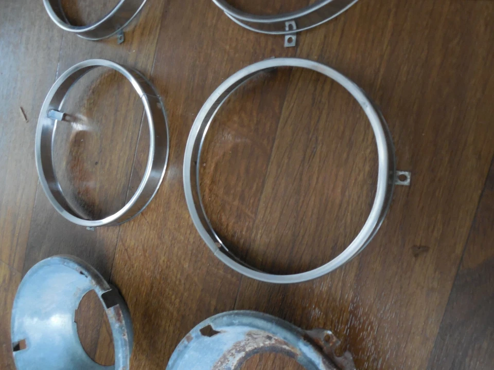 1959 Buick Electra 225, balde de farol e anéis conjunto de 4 cada, anéis e baldes - Imagem 4 de 4