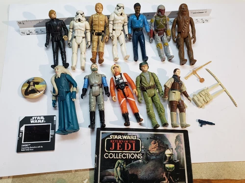 Lot of 12 vintage star wars figures stormtrooper Boba Fett Weapon Accessories