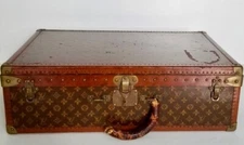 VINTAGE - LOUIS VUITTON - 28"-  TRUNK / SUITCASE - w/ * KEY * - MADE IN FRANCE