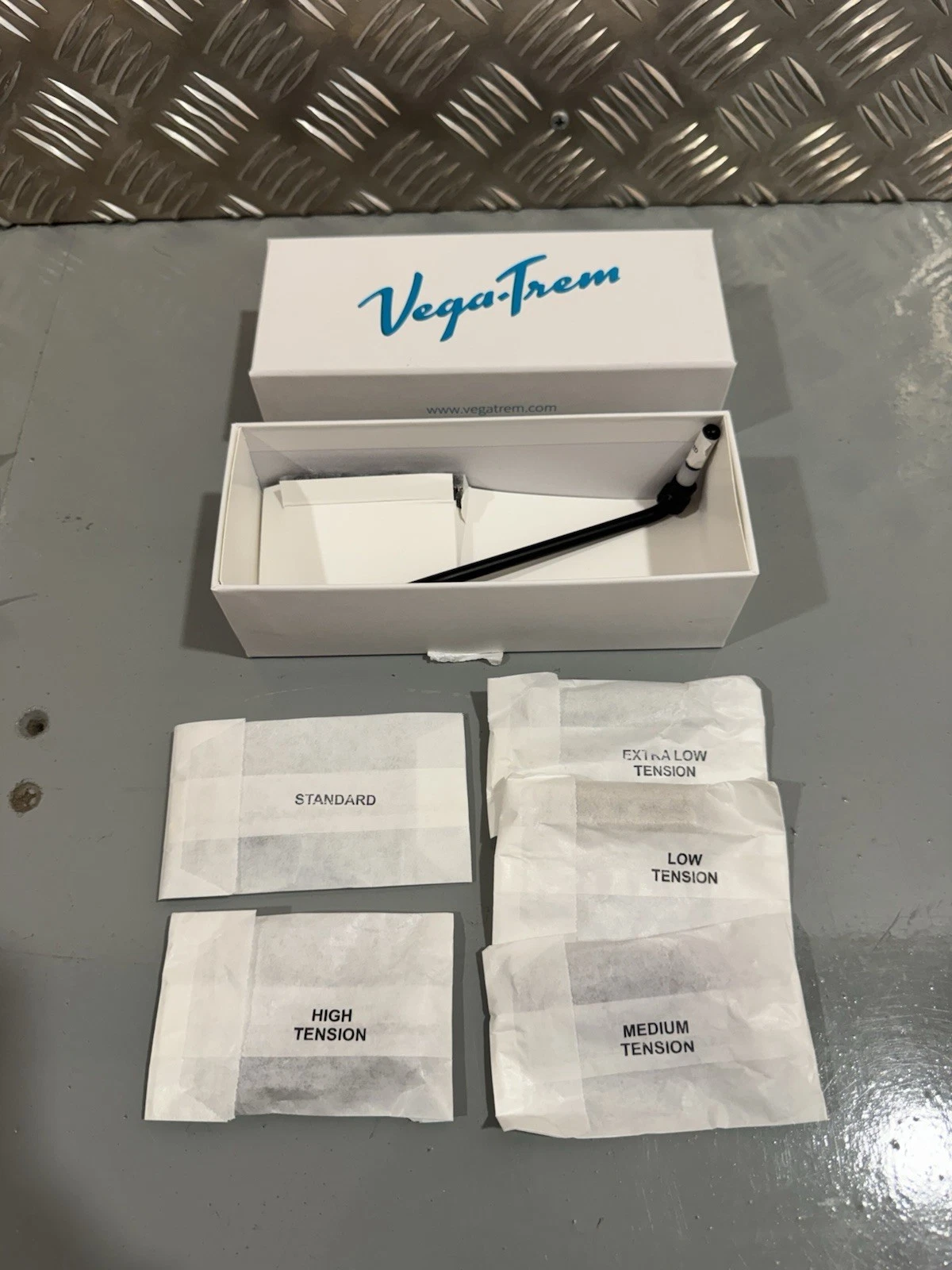 Vega Trem VT1 Standard Black Tremolo System Brand New In Box 5