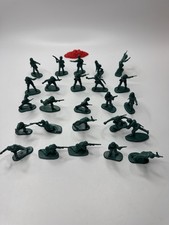 Lot of 25 Vintage Green Plastic Kids Toy Army Men with Various Poses