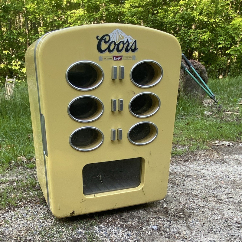 Coors Thermoelectric Cooler 12V Cold Mode 88W Item No. CVM-25L