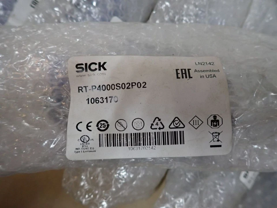 SICK RT-P4000S02P02 Photoelectric Proximity Block Sensor 1063169 10-30VDC 100mA - Image 3 of 4