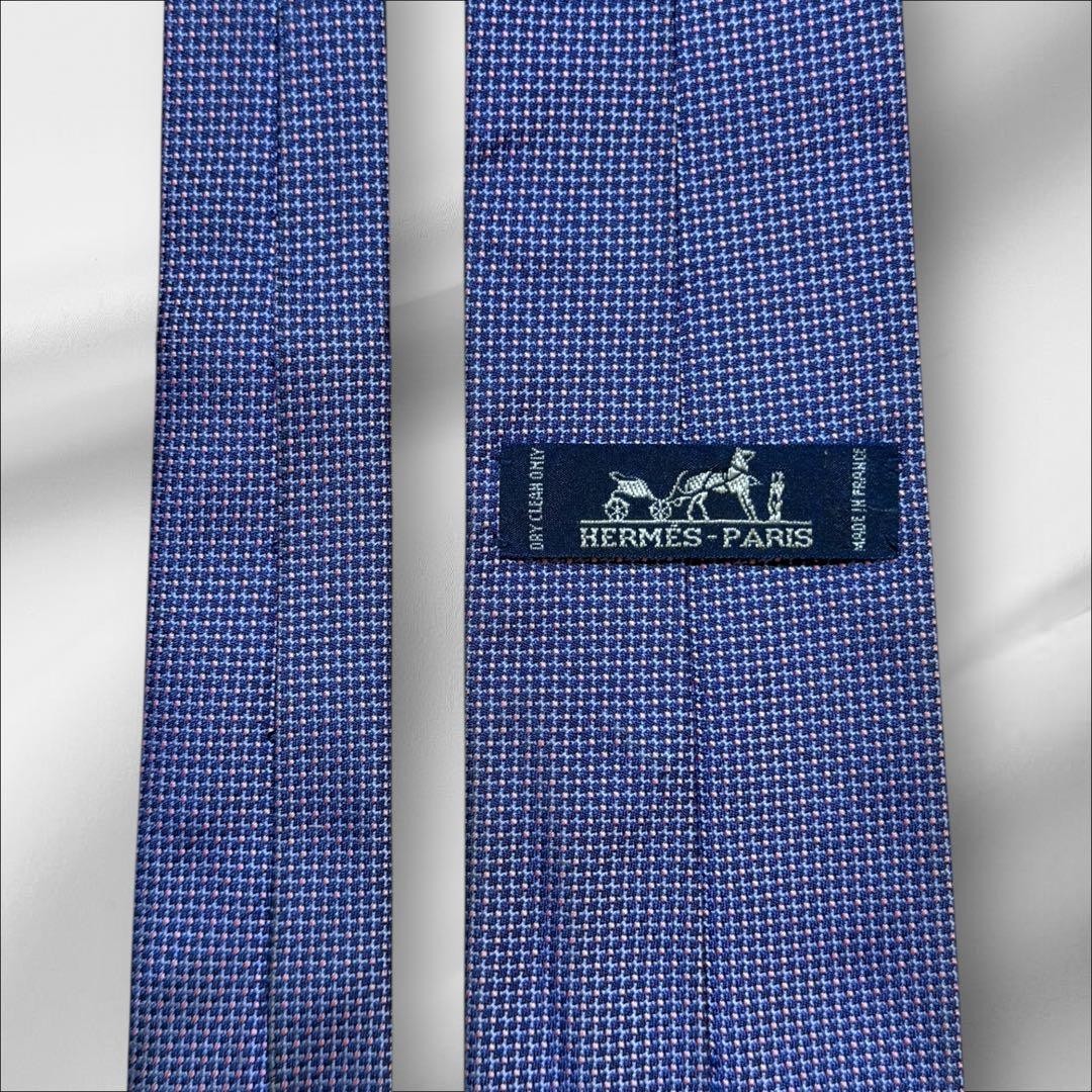 Excellent condition Hermes current solid pin dot … - image 5