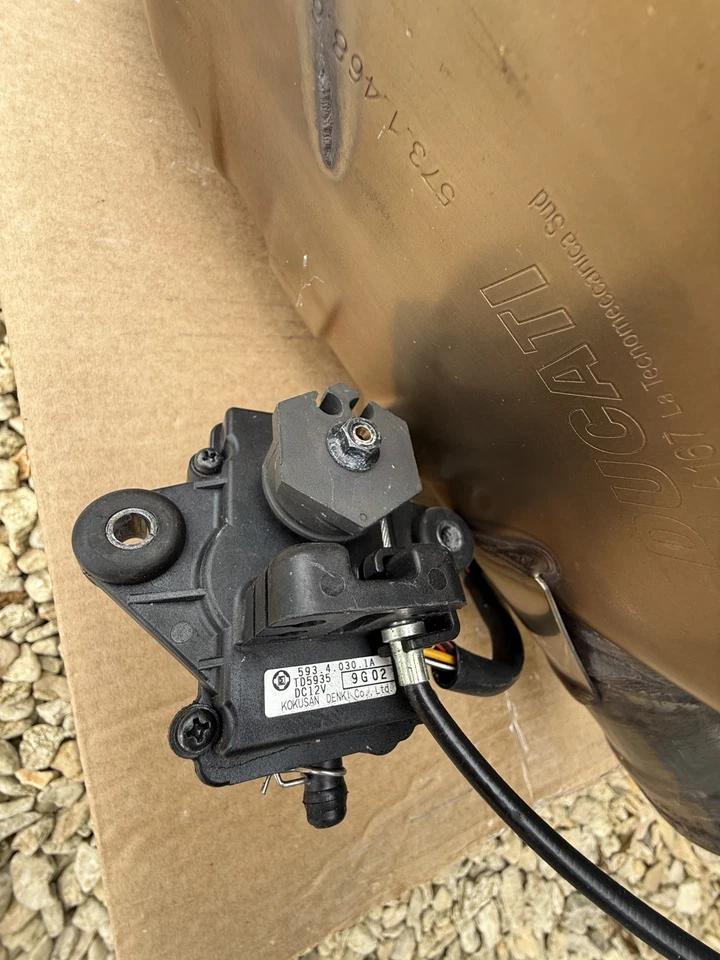 Ducati Diavel 1260 S Exhaust Silencer Muffler 2019-22 with Servo Valve - Image 2 of 4