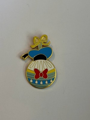 Loungefly Donald Duck Mickey & Friends Ornaments Ornament Mystery Disney Pin F2