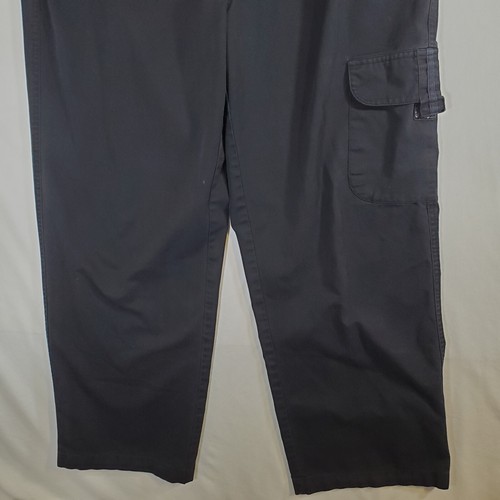 McDonalds Apparel Collection Black Cargo - 32x28 Crew Work Slacks Pants Fastfood - Picture 3 of 17