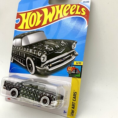 ミニカー Hot Wheels Chevrolet 57 ROADSTER Amazon.com: Hot Wheels Mattel 2001 First Editions '57 Roadster No