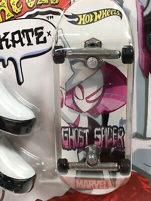 Hot Wheels Skate De Dedo Com Tenis Marvel Ghost Spider no Shoptime