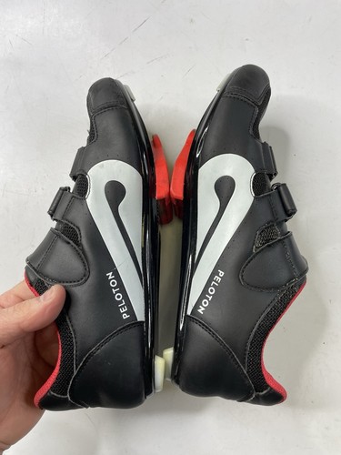 Peloton Damen Rennradschuhe EUR Größe 39 USA 8 mit Delta Cleats - Bild 6 von 8