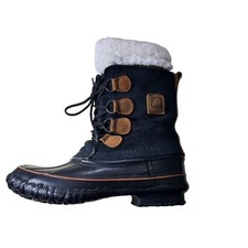 LaCrosse Women  s Black Suede Lined Lace Up Duck Boots Size 7 Shearling