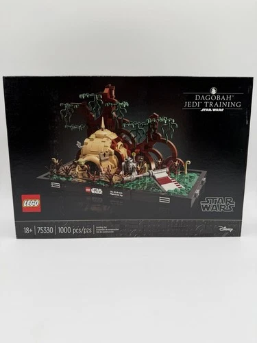 LEGO Star Wars: Dagobah Jedi Training Diorama (75330)