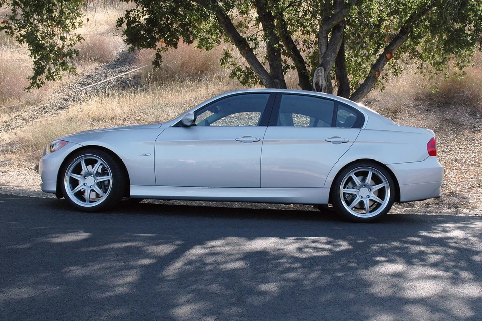 D660-0012-BLK Dinan flujo libre eje-escape trasero - BMW 335i/335xi 2007-2011 Foto 3 de 4