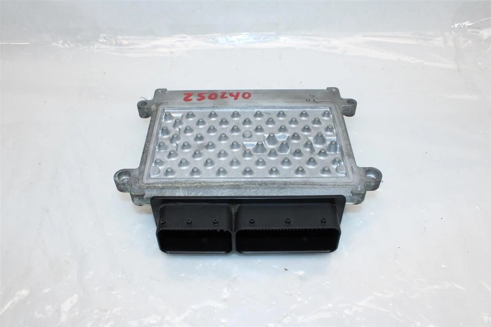 ECU ECM COMPUTER Volvo V70 XC90 S70 S80 2008 08 2009 09 2010 10 1407622 - Image 2 of 4