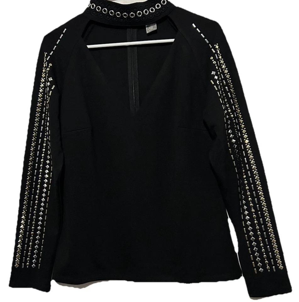 Blusa Camisa Rocker Retro Escote Gargantilla Ojales Negro Plateado Venus Top L Usada en Excelente Condición Foto 4 de 4