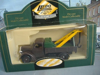 LLEDO DG70 /27  1939 FORD BREAKDOWN TOW TRUCK CODE 3