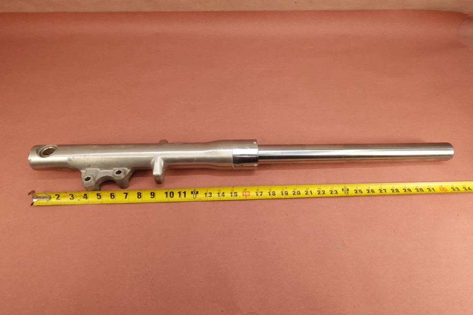 Suspensión de horquilla delantera izquierda Kawasaki Vulcan 1500 VN1500E 1996-2008 Foto 2 de 4