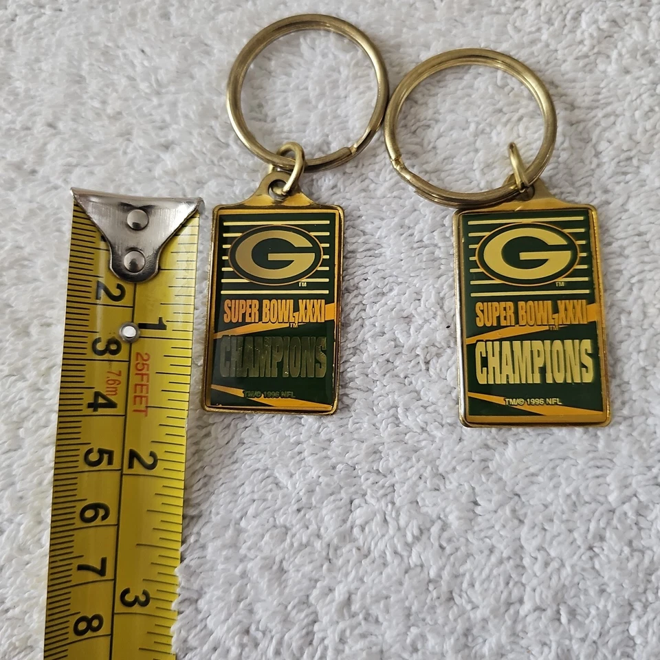 Pair Vintage 1996 NFL Green Bay Packers Super Bowl Champions XXXI Keychains USA - Image 4 of 4