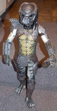 NECA Predator 20 inch Action Figure 1/4 Scale