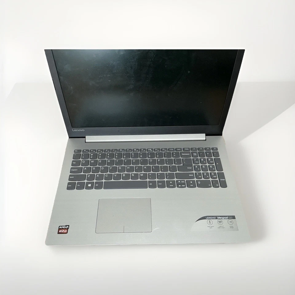 Lenovo IdeaPad 320-15ABR AMD A12-9720P Radeon R7 15,6" 12 GB de RAM sin disco duro sin sistema operativo Foto 3 de 4