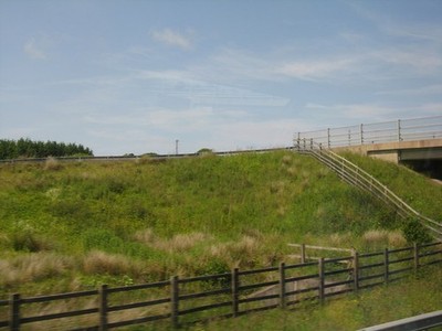 Foto A2 Die Straße nach Floak Windy-Yett\/NS4750 Überquerung der M77 aus der c2013