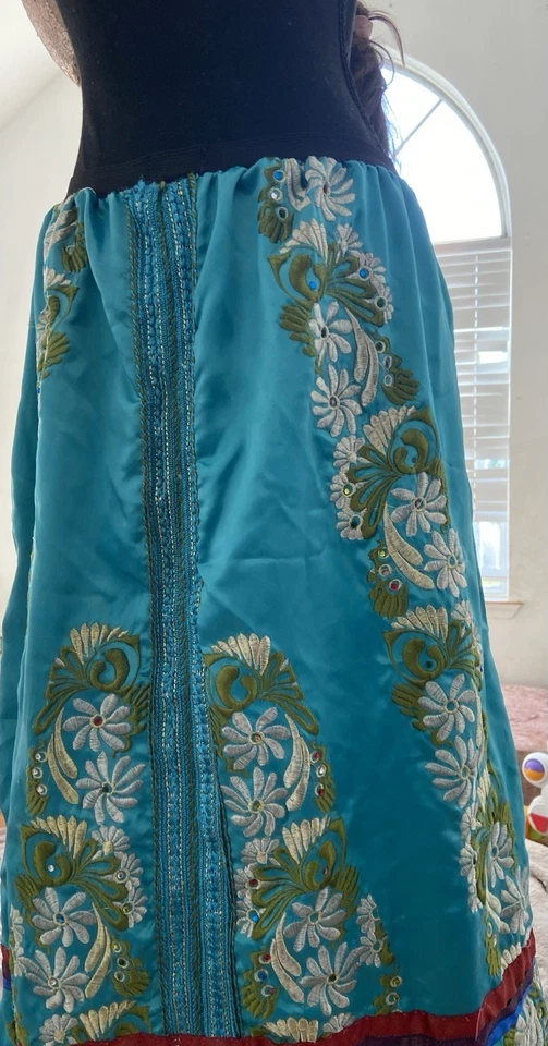 Falda Nativa Americana Bordada Pesada Bordada Turquesa Talla Grande Foto 2 de 4