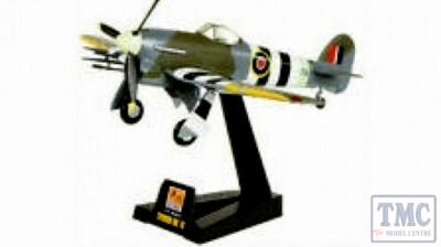 PKEA33305 Easy Modell 1:72 Maßstab Taifun Mk IB R.A.F. D Day Bachmann Exklusiv
